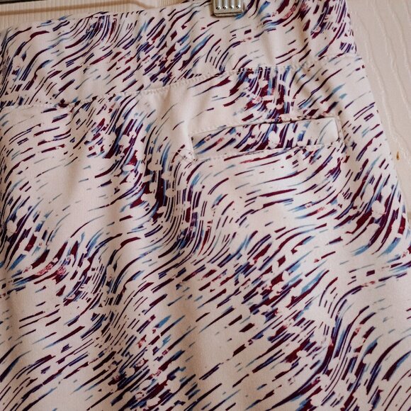 Pebble Beach Performance Skort, White, Blue & Purple, Sz L, Hi Rise, New - Picture 2 of 7